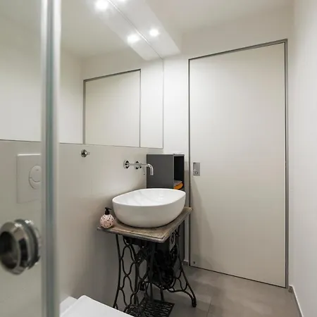 La Pampa New & Fully Refurbished Apt Διαμέρισμα