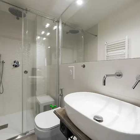 La Pampa New & Fully Refurbished Apt Μιλάνο